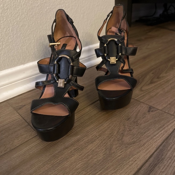 Rachel Zoe 6” Platform - Picture 2 of 4